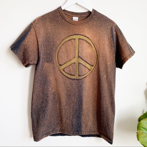 Gildan Tops - Gildan PEACE Sign Brown Bleached Cotton T Shirt M